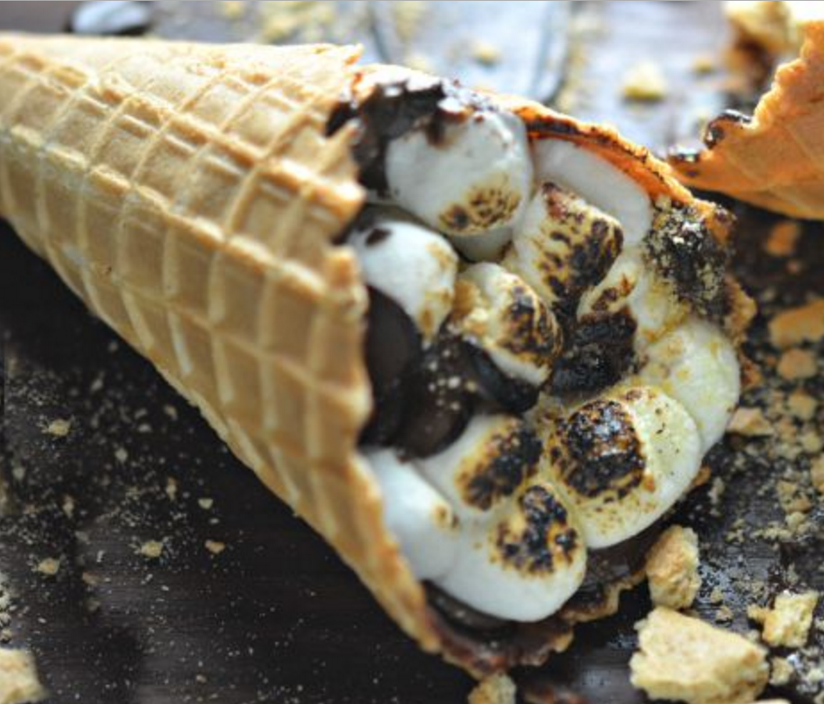 11 Delicious Recipes to Try Over a Campfire or Backyard ...