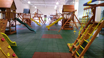 swing-set-manufacturer-showroom