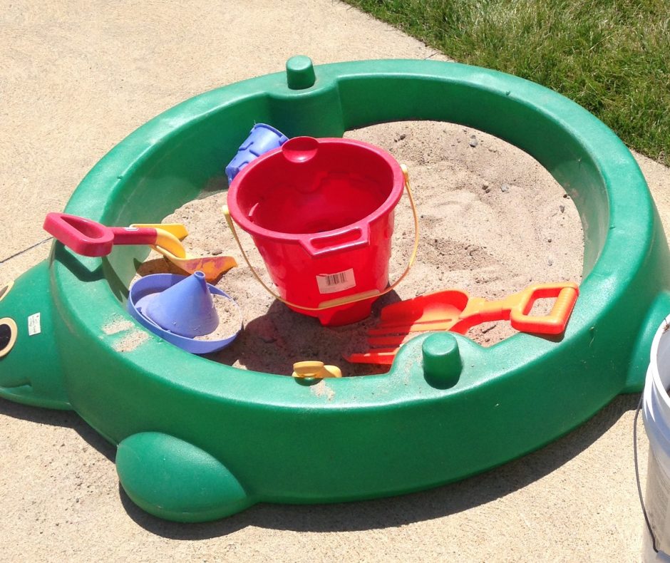 little tikes sea turtle sandbox